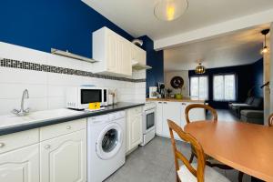 Superb apartment 10 min walk from the castle