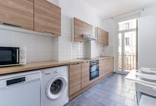 Superb apartment 100sqm, 5 min from the Old Port