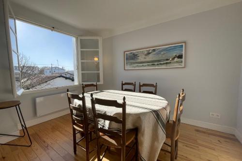 Superb apartment full of charm with terrace 2ch 5min from the lighthouse