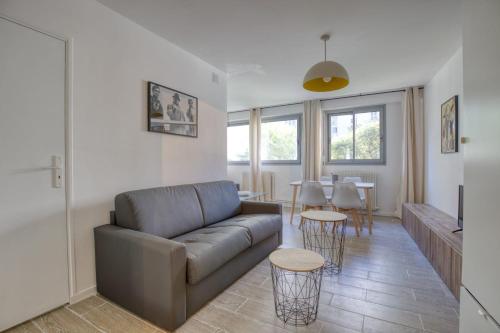 Superb Apartment Near The Bassin De La Villette