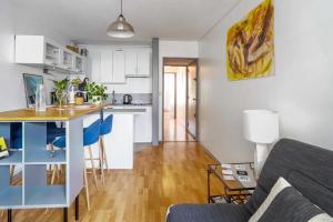 Superb apartment with parking & terrace in Bordeaux center - Welkeys