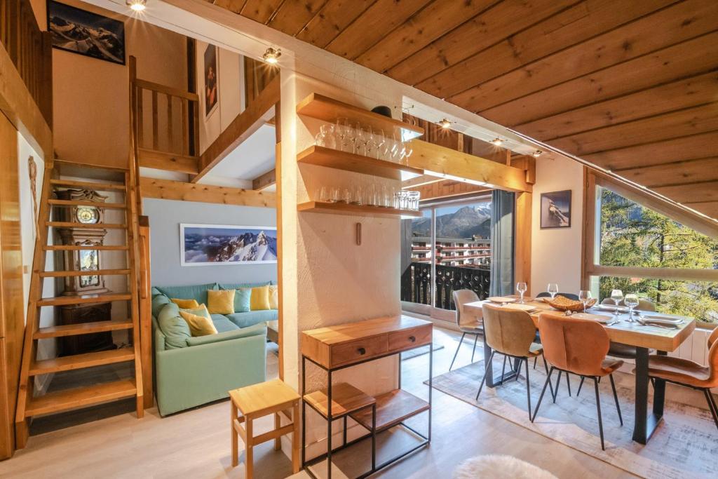 Superb Apt Chalet Style At The Foot Of The Slopes Les Balcons du Savoy - 163 rue Mummery, 74400 Chamonix-Mont-Blanc