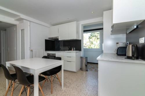 Superb apt in Cannes - Sea view - 6 people