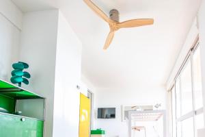 Superb Bright Accommodation Near The Marina