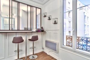 Superb calm studio nearby the Eiffel Tower - Welkeys