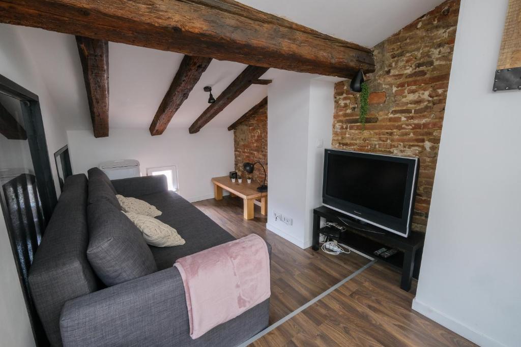 Appartement Superb Cozy Apartment In The Heart Of Toulouse 5 Rue du Puits Vert 31000 Toulouse