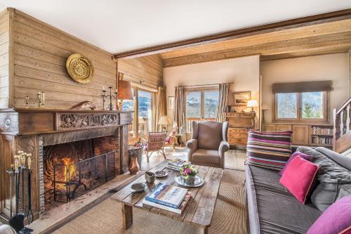Superb duplex with terrace in a calm chalet in Megève - Welkeys