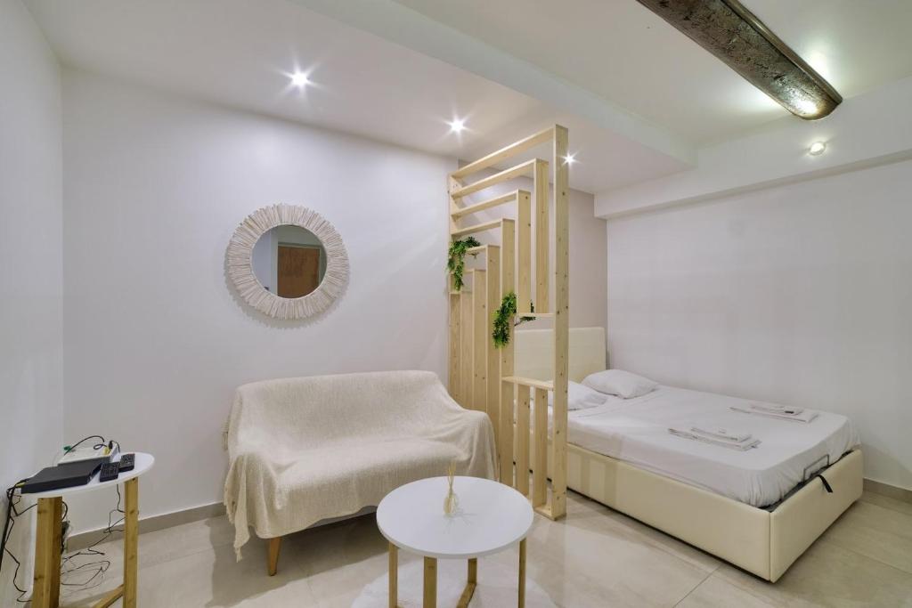 Superb flat near the beach in Antibes 2 Rue de l'Esperon, 06600 Antibes