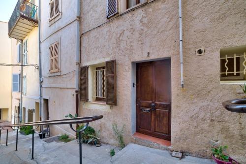 Superb flat near the beach in Antibes