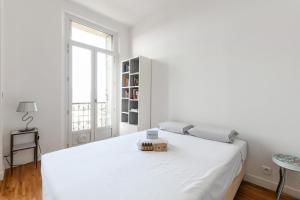 Superb flat with sea view in the former Hyères Grand Hotel - Welkeys