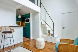 Superb loft-styled studio close to Montmartre in Paris - Welkeys
