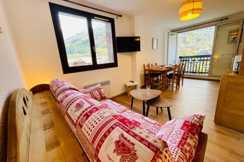 Appartement Superb renovated flat at the foot of the slopes 3 Chem. de l'Oratoire 05240 La Salle-Les-Alpes