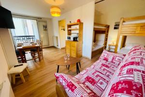 Superb renovated flat at the foot of the slopes