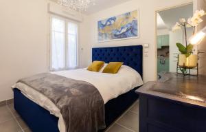 Superb & Spacious 1-bed Flat in Cannes with Private Garden