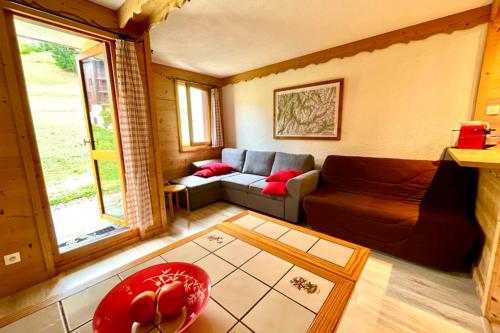 Superb studio terrace ski in Montchavin