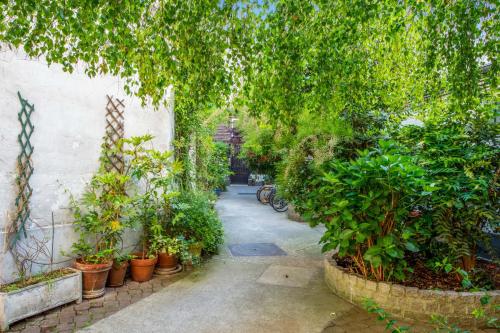 Superb studio with mezzanine and a terrace - Paris - Welkeys