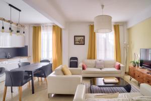 Superb T3 100 meters from the port of Nice