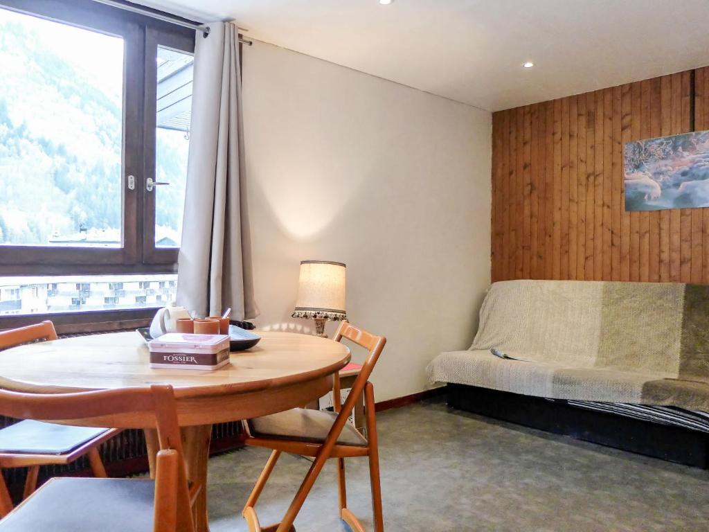 Superb tiny house in heart of Paris 1st!