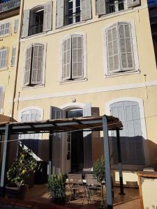 Superbe 2 pièces avec grande terrasse, classé ***