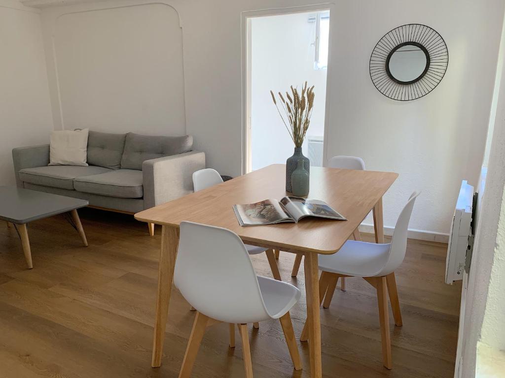 Superbe 3 pièces situé dans le Vieux-Nice 16 Boulevard Jean Jaurès, 06300 Nice