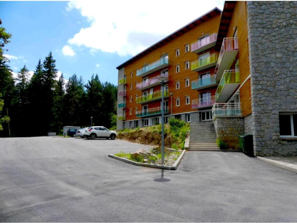 Appartement superbe apart vue panoramique sur les pyrénées,balcon plein sud Rue du Docteur Tulpin 66120 Font-Romeu-Odeillo-Via