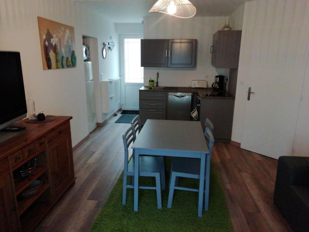 Superbe appart de 129m2, 3 ch-Neuilly 2 min Paris 92200 Neuilly-sur-Seine