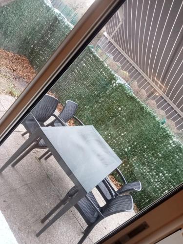 superbe appart montpellier avec terrasse de 16m2-clim-wifi-netfix