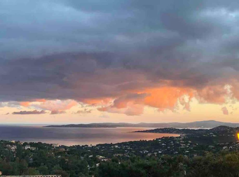 Superbe appart T2 piscine et vue mer en résidence 83 Boulevard des Oliviers, 83380 Les Issambres