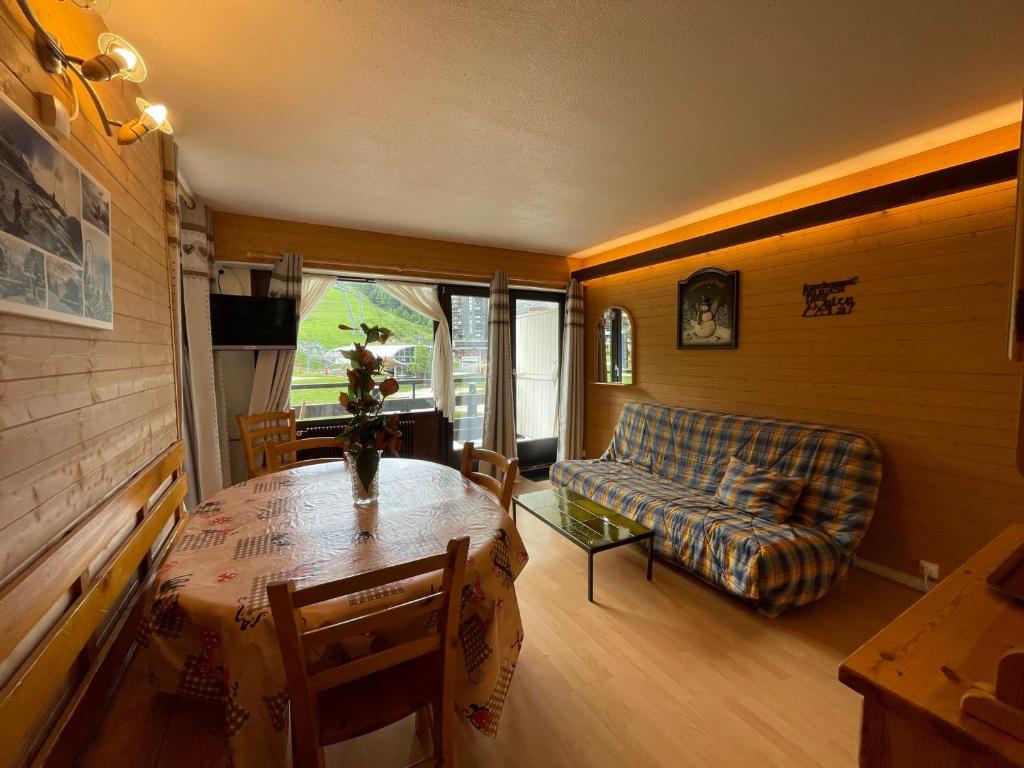 • Superbe appartement 2 à 4 personnes de 33m² en rez-de-chaussée •