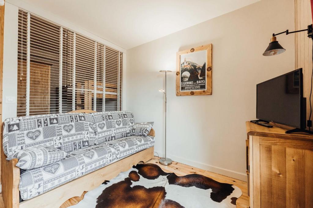 Superbe appartement 3 pièces centre de cannes pied