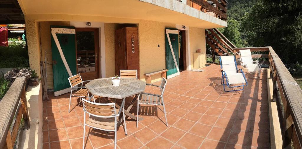 Superbe appartement 3 pièces en centre ville 89300 Joigny