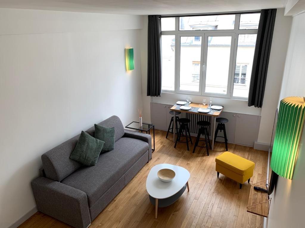 Appartement Superbe appartement 4 Personnes au Centre de Paris 8 Rue Saint-Marc 75002 Paris