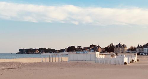 Superbe appartement 4 personnes Le Pouliguen avec vue magnifique sur le port et la mer