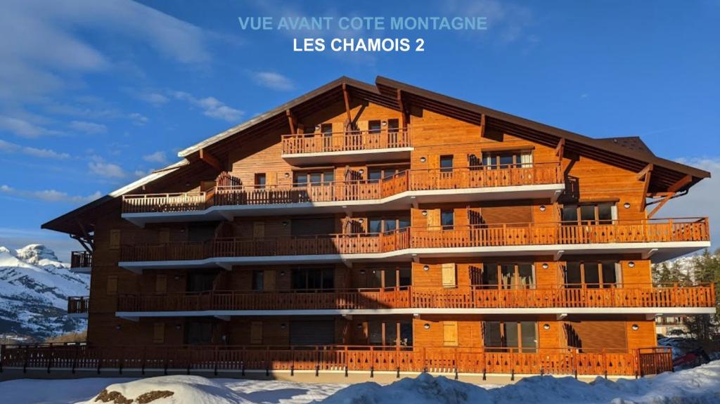 SUPERBE APPARTEMENT A LA MONTAGNE DECO ARCHITECTE Boulevard du Loup, 05250 Le Dévoluy