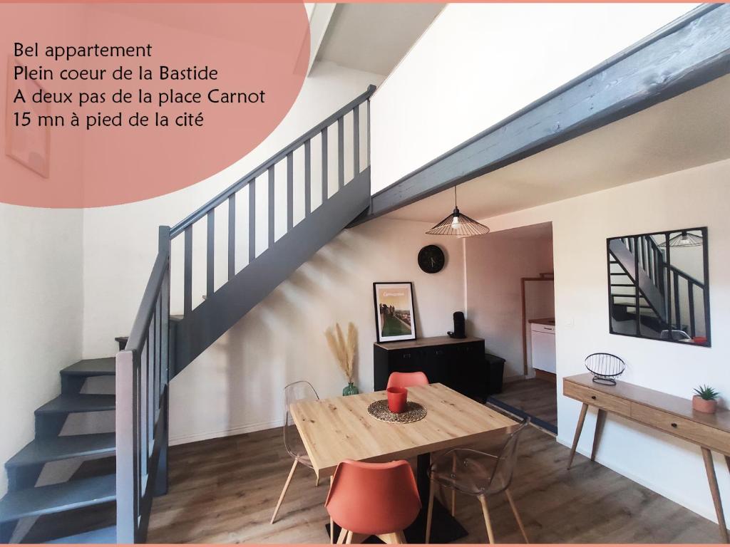 Superbe appartement au cœur du centre ville 49 Rue du Docteur Albert Tomey, 11000 Carcassonne