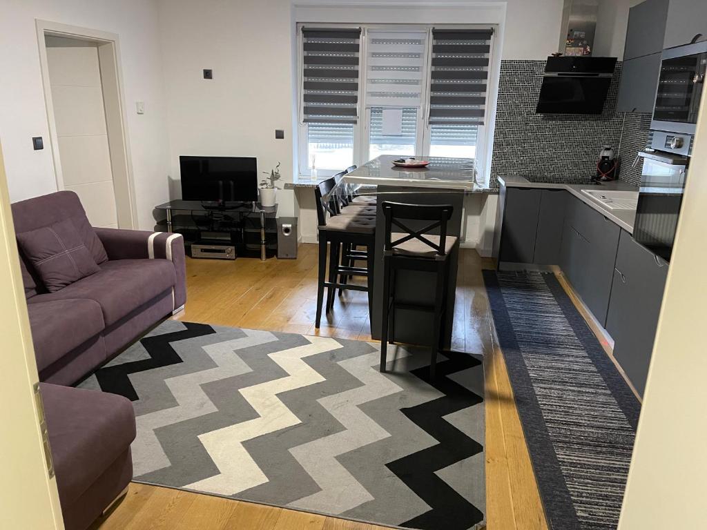 Superbe appartement au RDC avec parking gratuit 9 Rue des Déportés, 54190 Villerupt