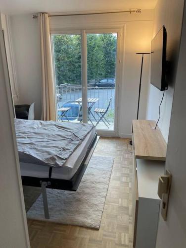 Superbe appartement avec balcon et parking gratuit