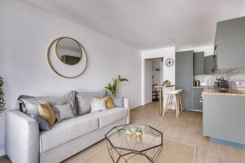 Superbe appartement avec balcon et parking proche Paris