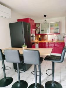 Superbe appartement avec échappée mer