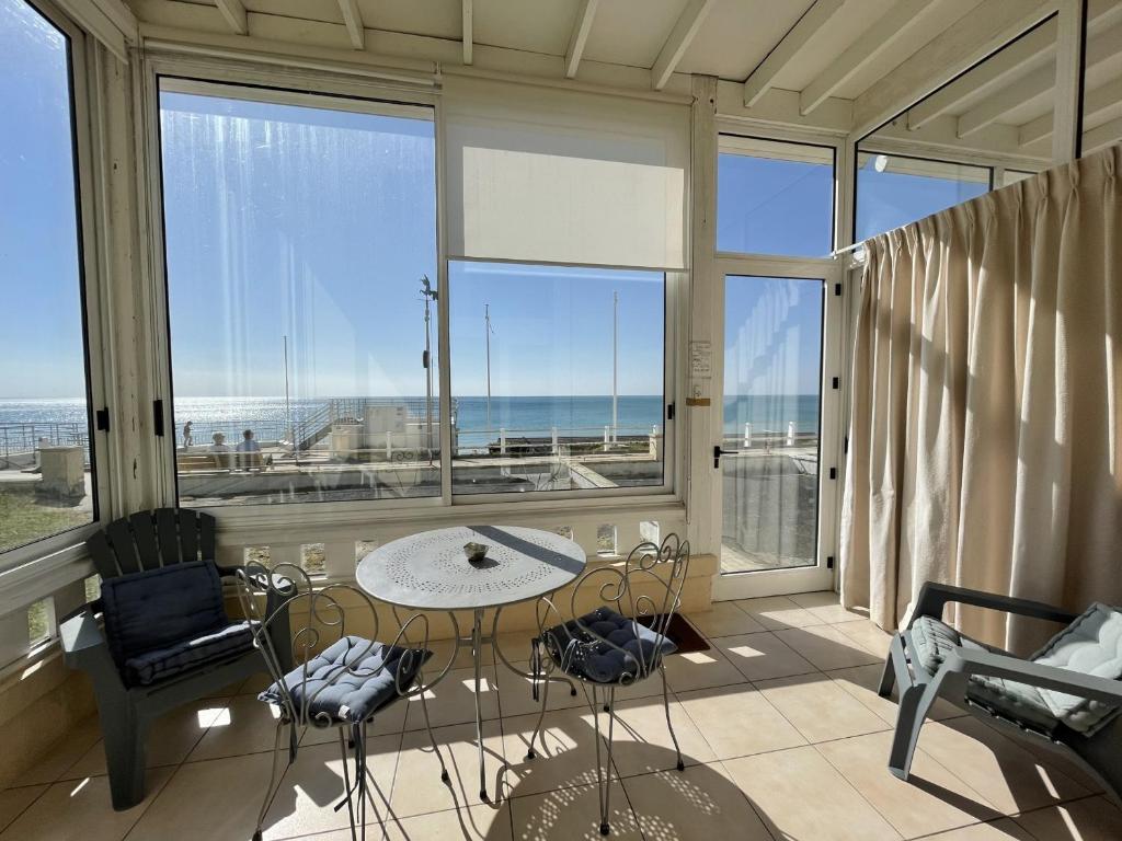 Superbe appartement avec Jacuzzi au calme 44000 Nantes