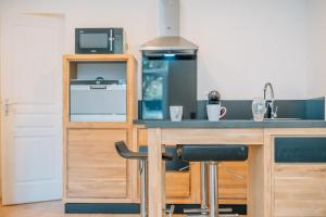Superbe appartement avec parking gratuit (plage et centre ville à pied)