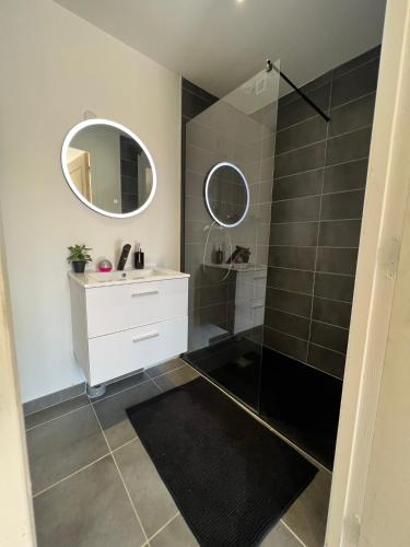 Superbe appartement avec parking gratuit sur place