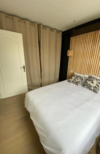 Superbe appartement avec parking privé.