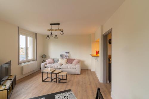 Superbe appartement avec Patio commun