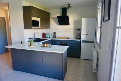 Superbe appartement avec piscine