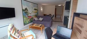 Superbe appartement avec piscine chauffée et parking privé - La Clé Chaumoise