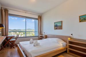 Superbe appartement avec piscine et balcon avec vue mer - Antibes - Welkeys