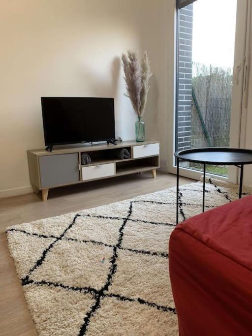 Superbe appartement avec terrasse en Résidence privée Batiment B Porte 07 59 Square Friant les 4 Chênes, 80000 Amiens