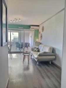 Appartement Superbe appartement avec terrasse idéal pour 4 personnes rue des canottes, 7 34350 Valras-Plage Languedoc-Roussillon