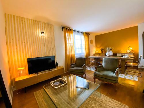 Superbe appartement avec vue sur la tour de Vésone